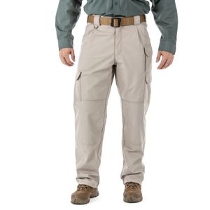 5.11 Tactical Men's Tactical Cargo Pants. Size 18L‎